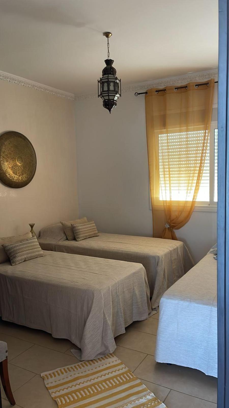 Vip - - - - Vida De Lujo - - - - - - - Vistas Al Mar - - - - - - -netflix - - - - - - 2 Piscinas - - - - - 5 Minutos De Playa - - - - - - - - - - Garaje Private - - - - - Apartment