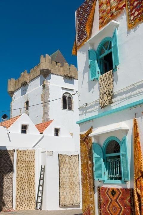 Apartment Vip - - - - Vida De Lujo - - - - - - - Vistas Al Mar - - - - - - -netflix - - - - - - 2 Piscinas - - - - - 5 Minutos De Playa - - - - - - - - - - Garaje Private - - - - -