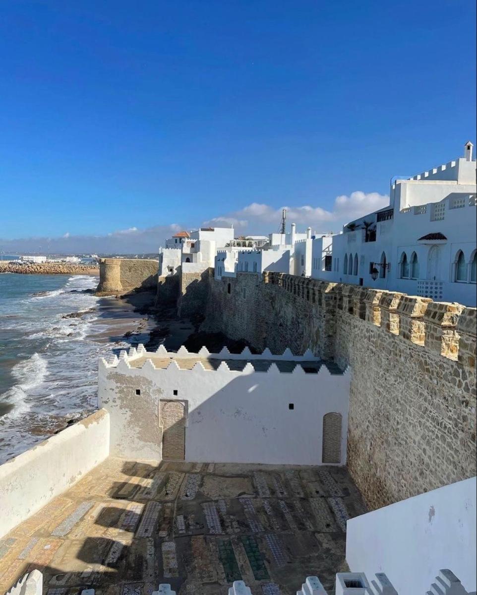 Apartment Vip - - - - Vida De Lujo - - - - - - - Vistas Al Mar - - - - - - -netflix - - - - - - 2 Piscinas - - - - - 5 Minutos De Playa - - - - - - - - - - Garaje Private - - - - - *