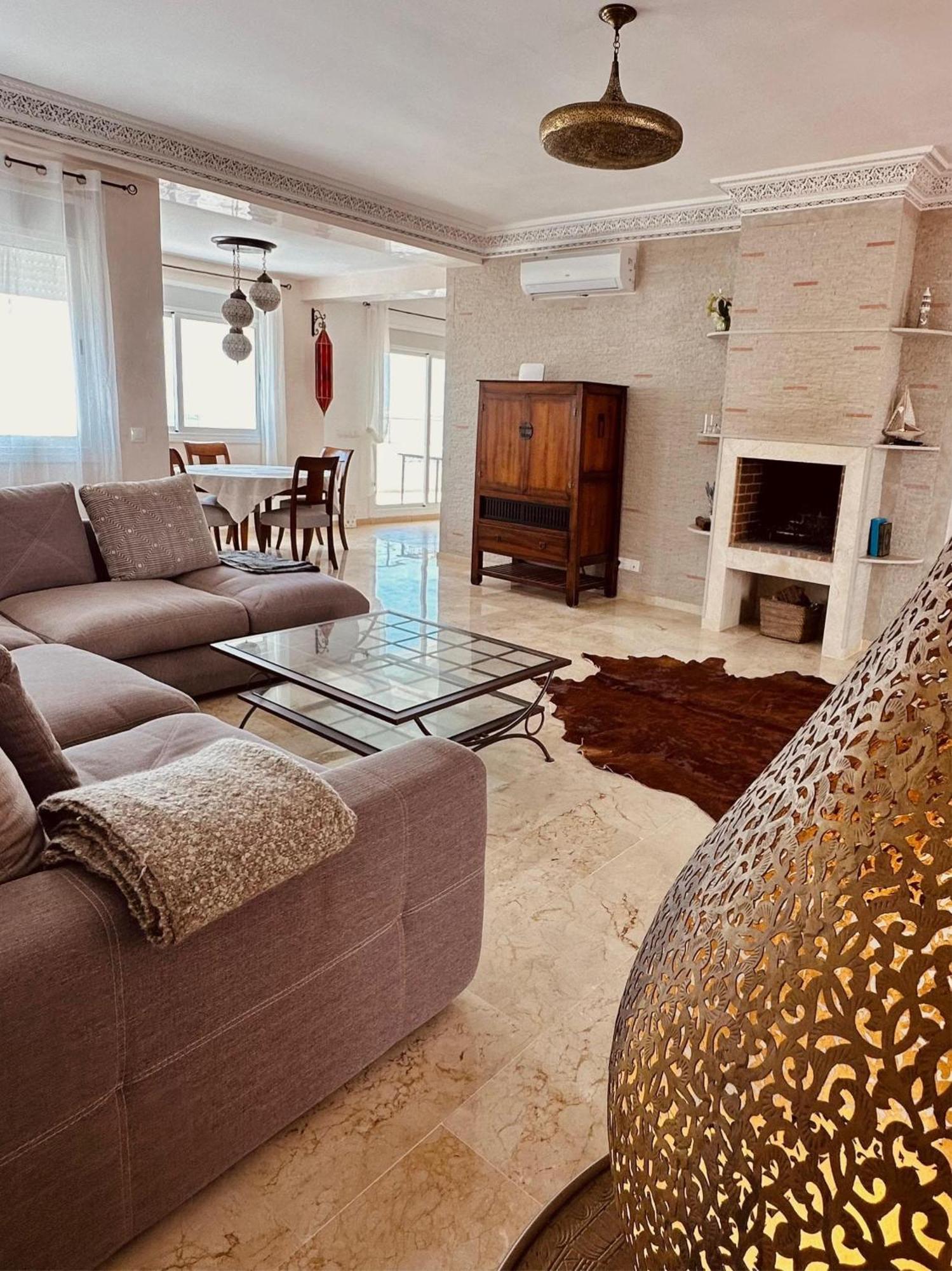 Vip - - - - Vida De Lujo - - - - - - - Vistas Al Mar - - - - - - -netflix - - - - - - 2 Piscinas - - - - - 5 Minutos De Playa - - - - - - - - - - Garaje Private - - - - - * Asilah